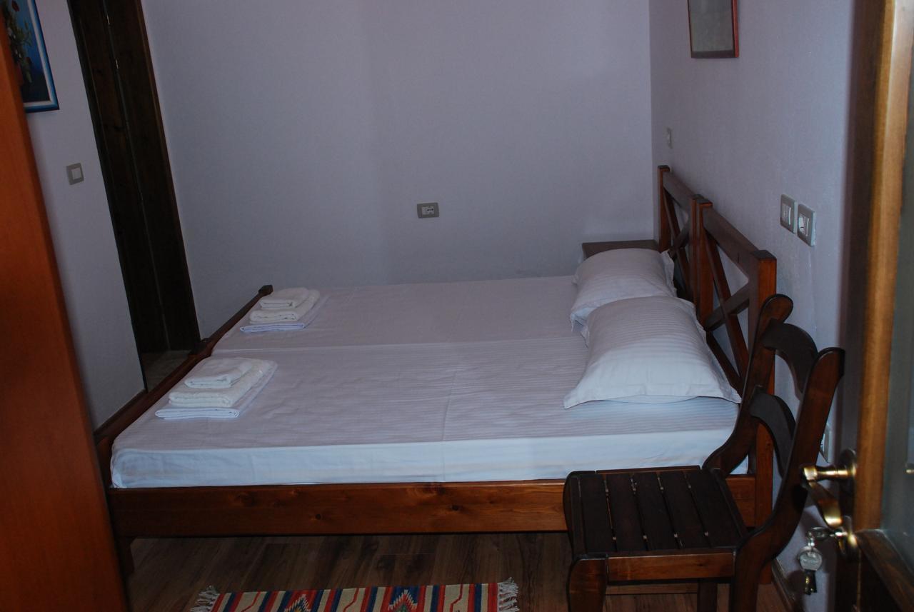 Bed & Breakfast Local Living Edi Berat Zewnętrze zdjęcie