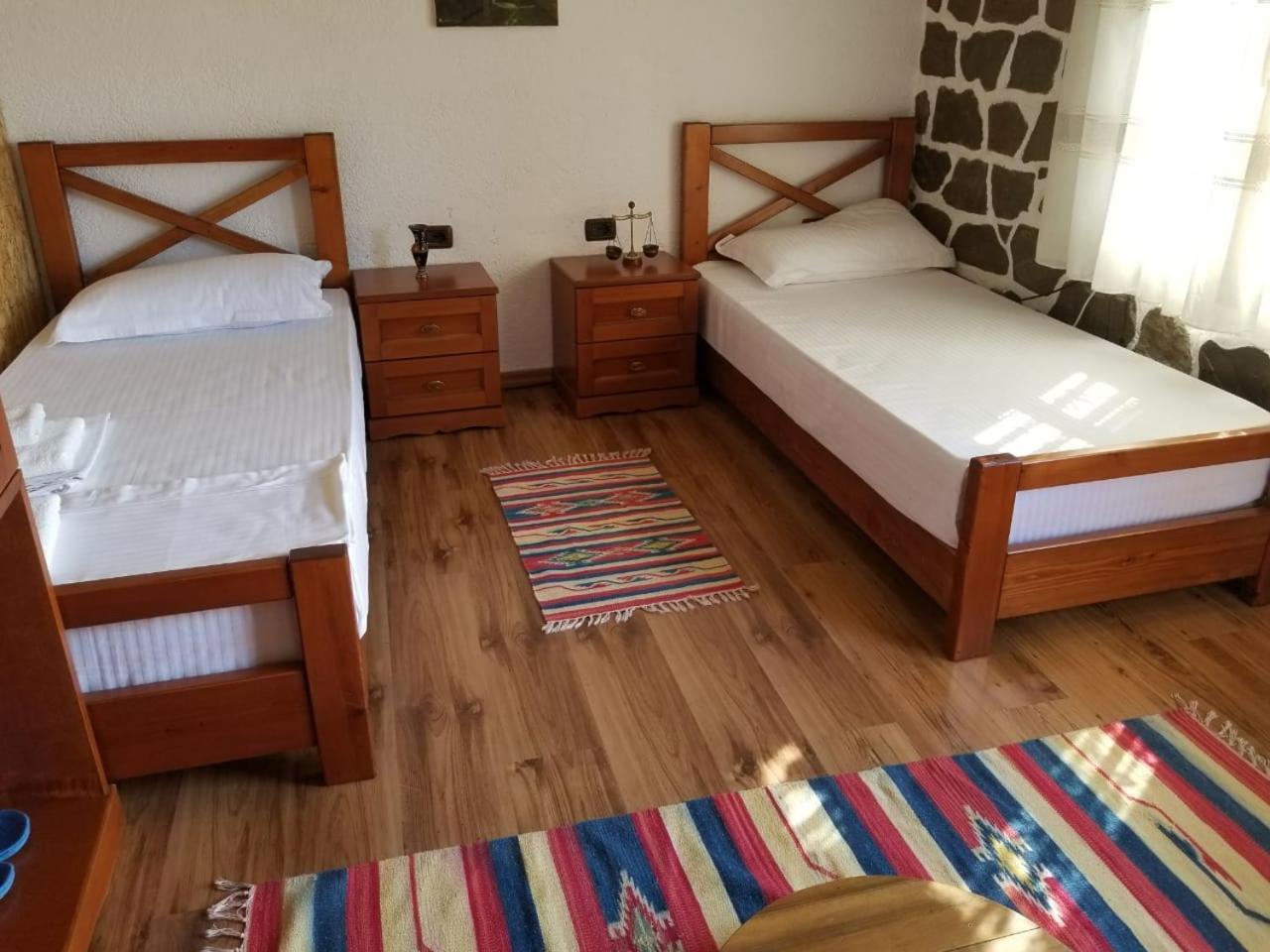 Bed & Breakfast Local Living Edi Berat Zewnętrze zdjęcie